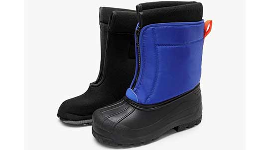 Affordable kids snow boots with removable liners.