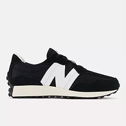 New-Balance-shoe-for-children-with-flat-feet