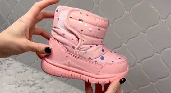 Pink snow boots for baby girls.