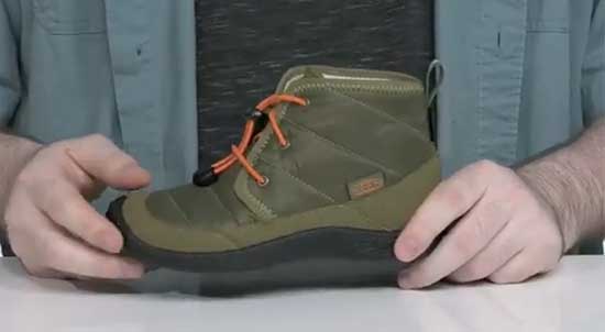 Supportive Keen boots for boys with flat feet.