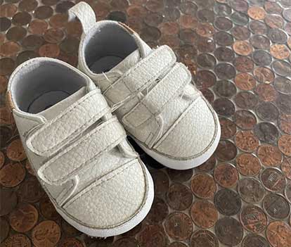 Easy shoes for babies.