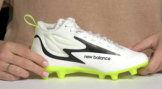 New Balance lacrosse cleats for kids with wide feet.