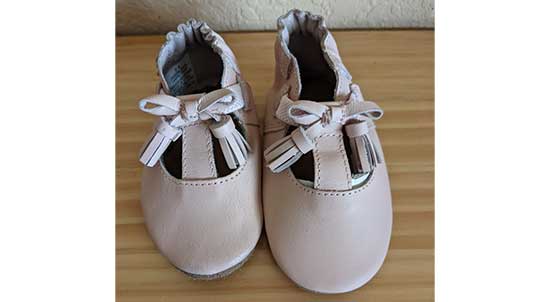 Robeez baby girl shoes.