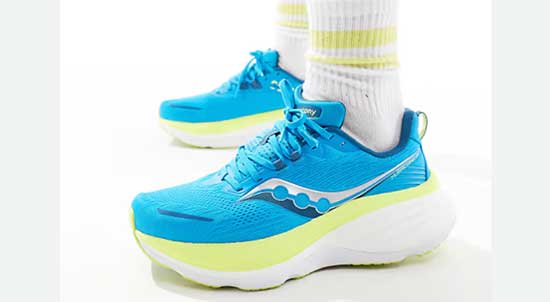 Saucony shoes for teenage boys.