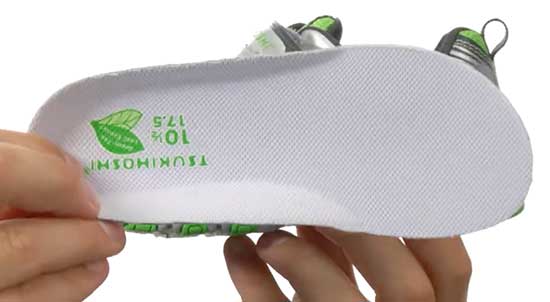 Tsukihoshi shoe with deodorizing insole.