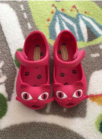 Mini Melissa shoes for toddler girls.
