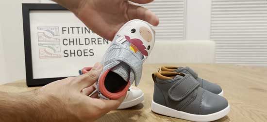 Ikiki shoes with round toe-boxes.