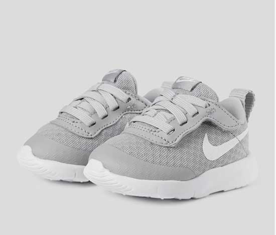 Nike shoes for toddlers with wide feet.